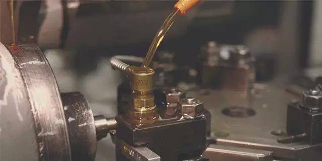 傳感器都需要在設(shè)備的可用空間上安裝